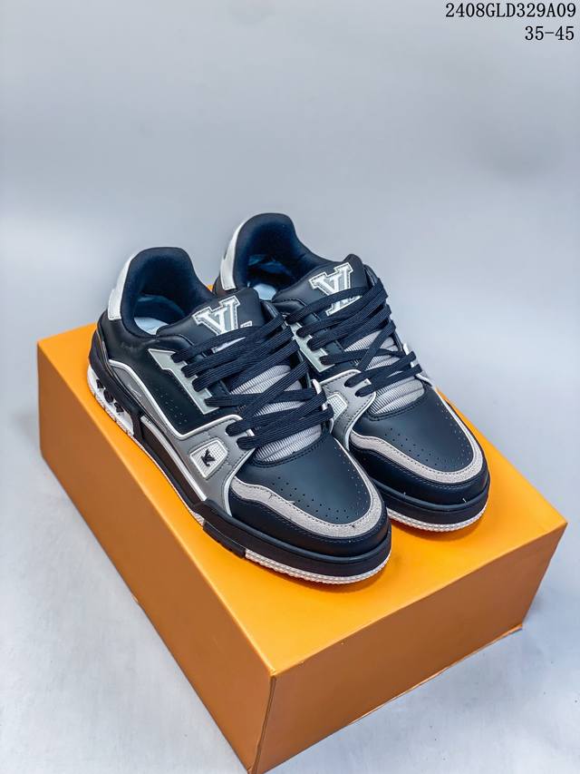 Louis Vuitton Trainer Black Gray Signature