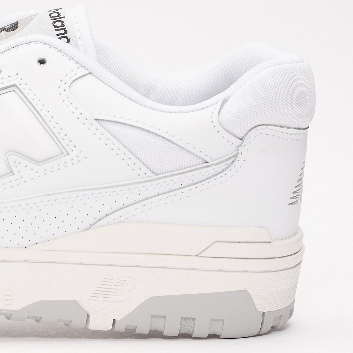 New Balance 550 WHITE GREY