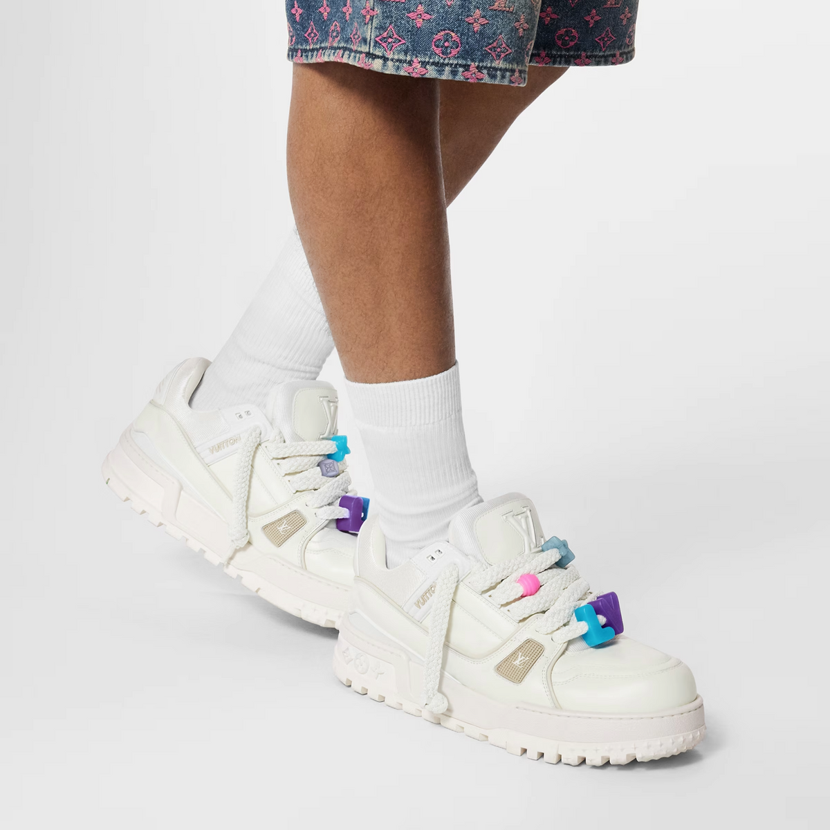 Louis Vuitton LV Maxi – White